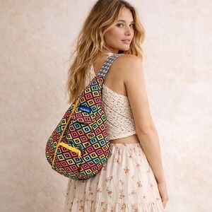 KAVU‎ Rope Sling Geometric Crossbody Backpack